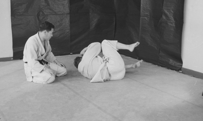 Rolling side to side