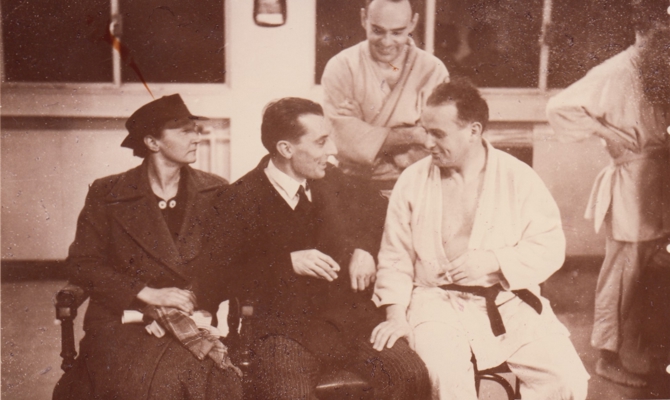 Irène and Frédéric Joliot Curie, Moshé Feldenkrais