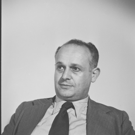 IFF Archive Image: IFF_Moshe_Feldenkrais_circa_1957_3